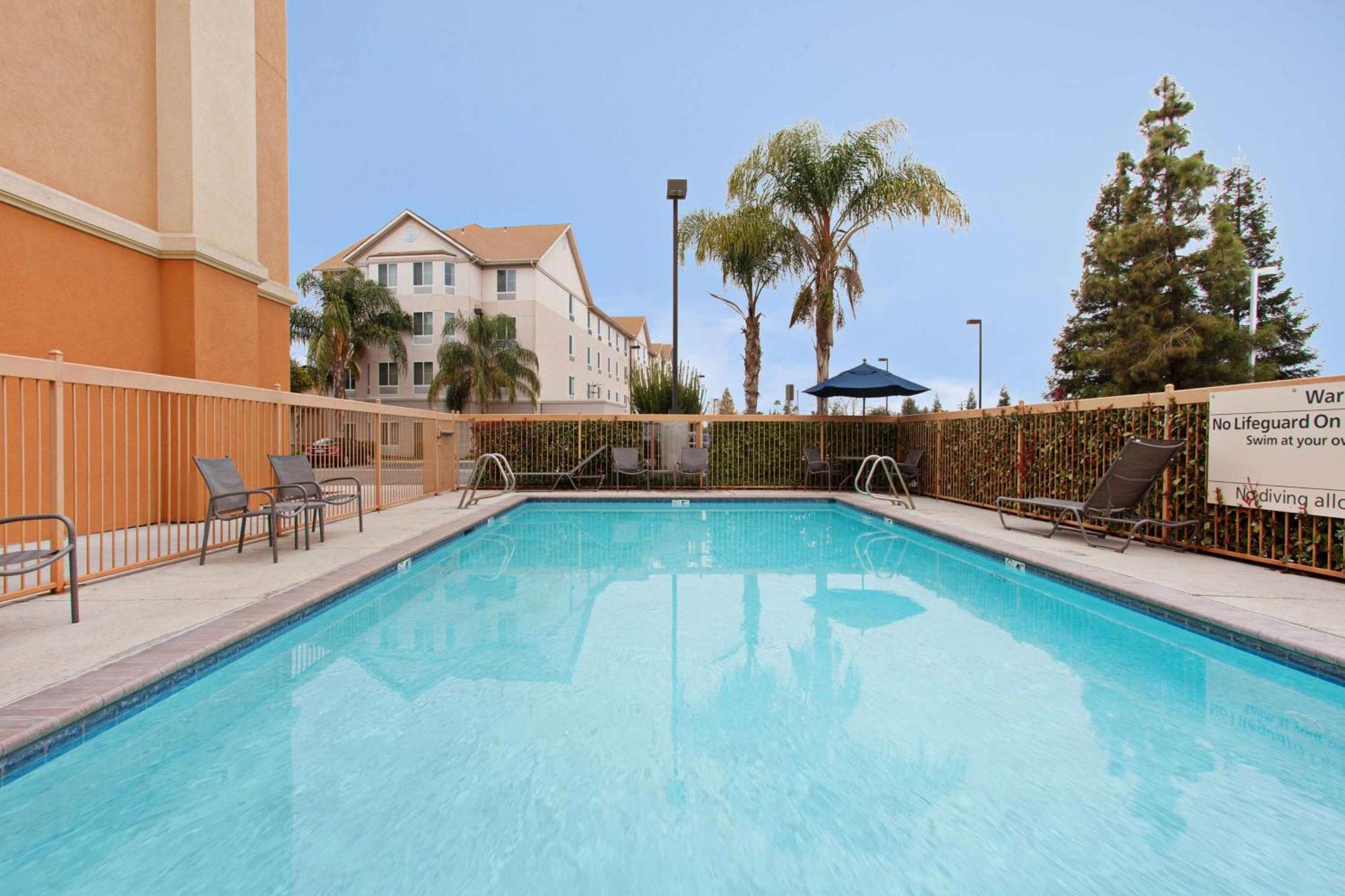 Hampton Inn & Suites Clovis Airport North Luaran gambar